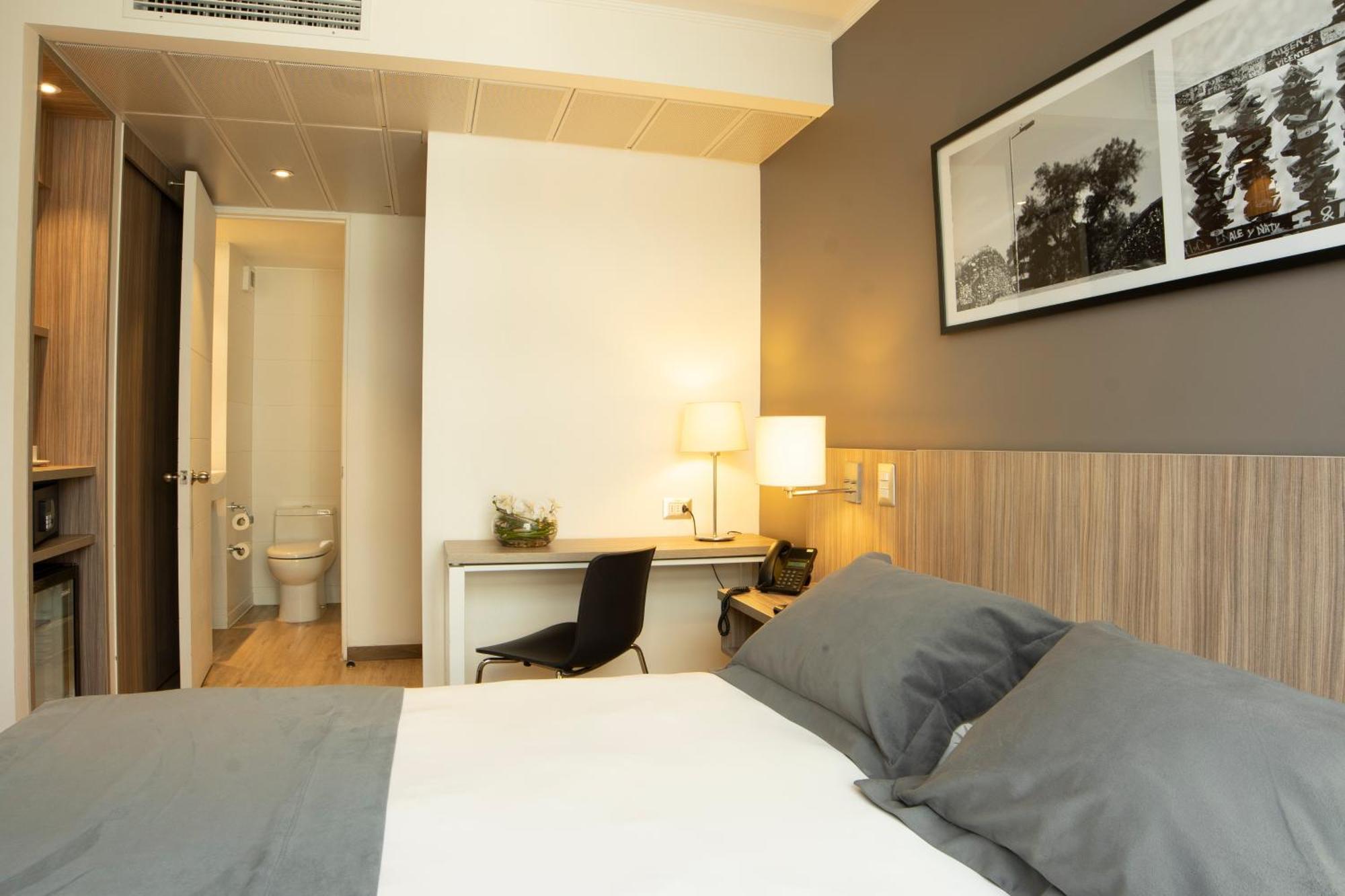 Hotel Capital Bellet Santiago de Chile Zewnętrze zdjęcie